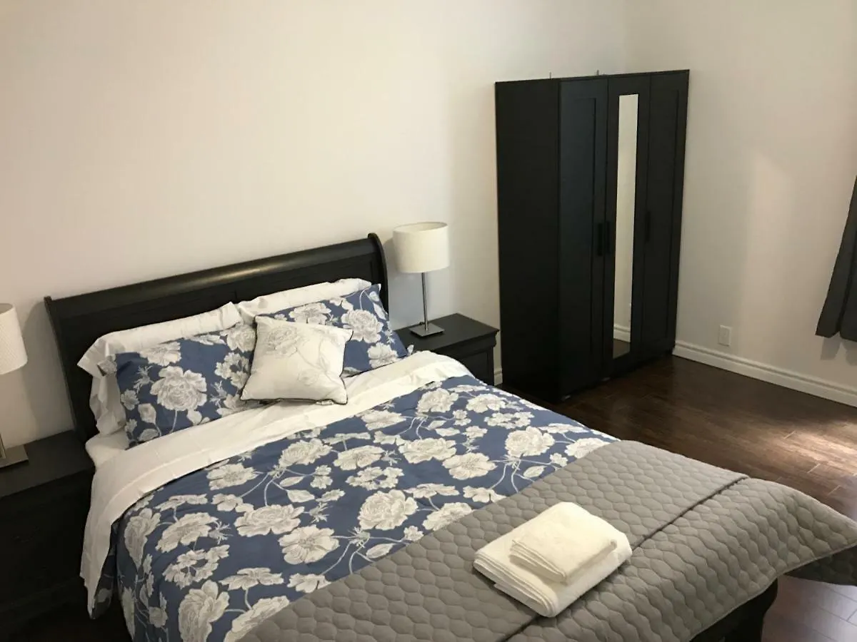 Cozy Home Toronto